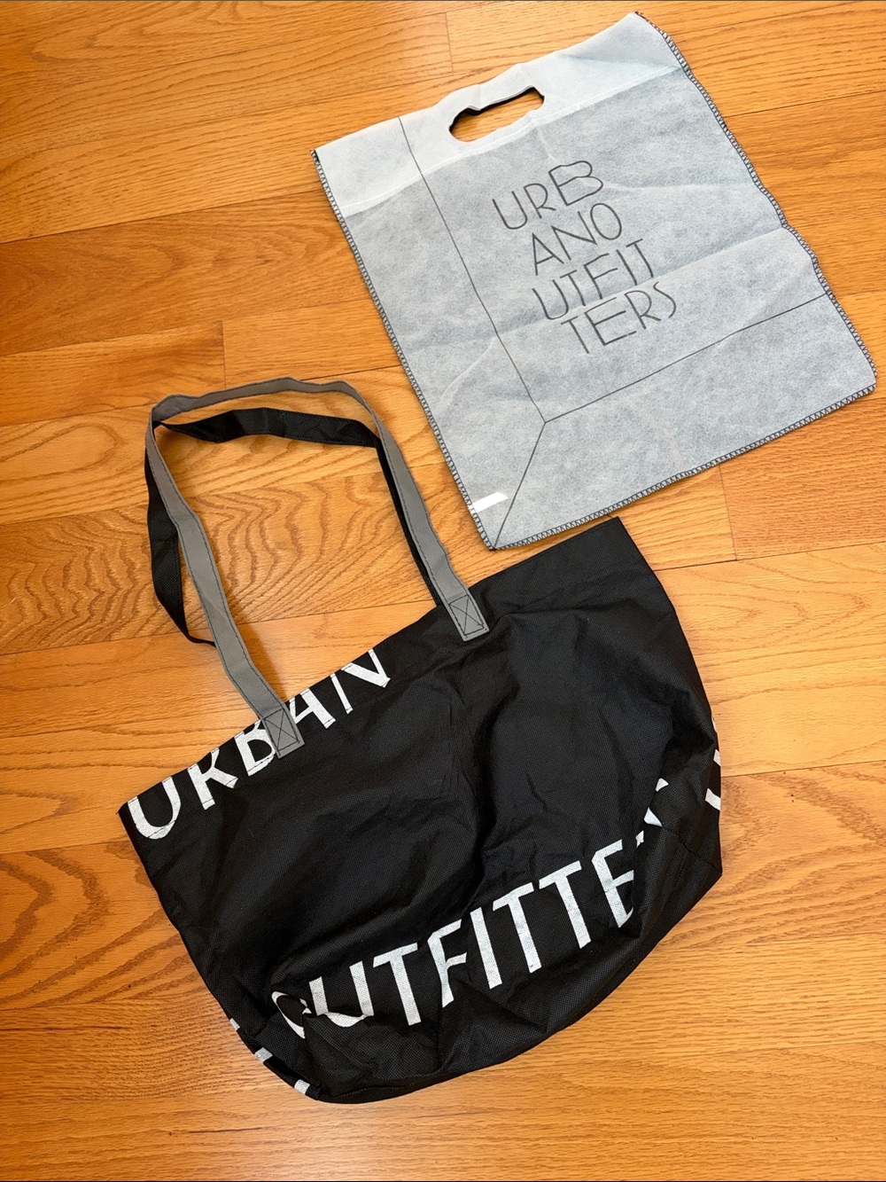 Urban Outfitters Black and White Reusable & packable Logo Tote Set